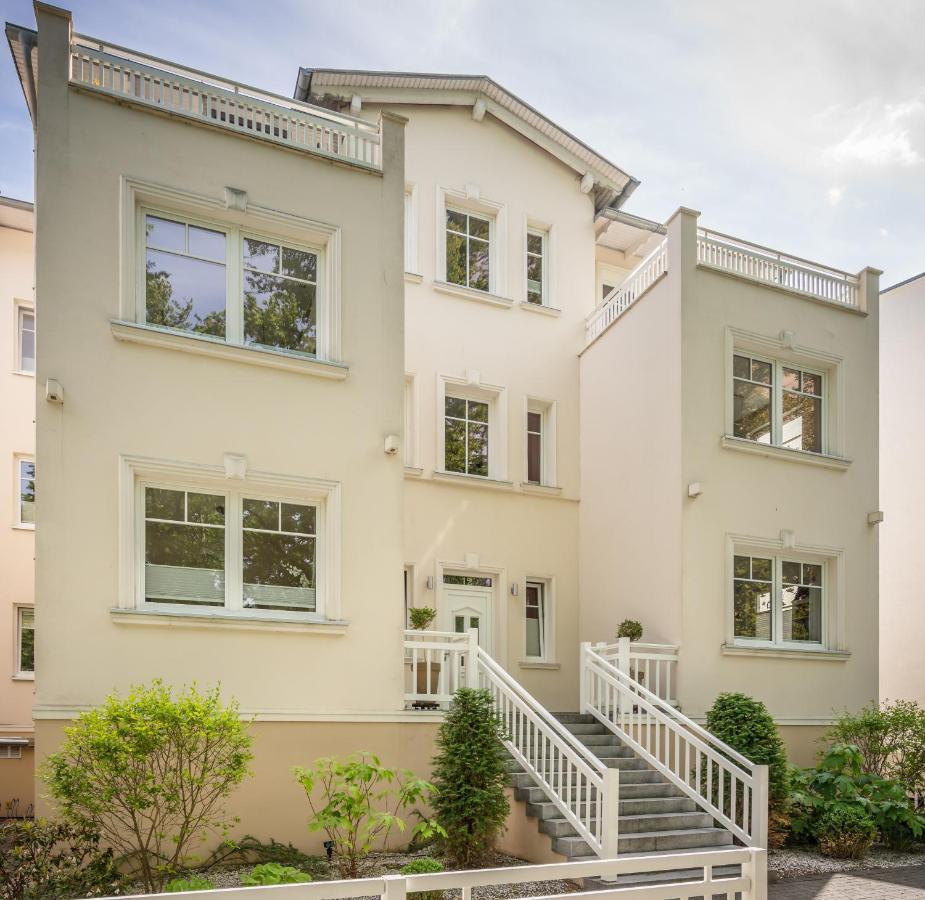 Meer Residenz Warnemuende 로스토크 외부 사진